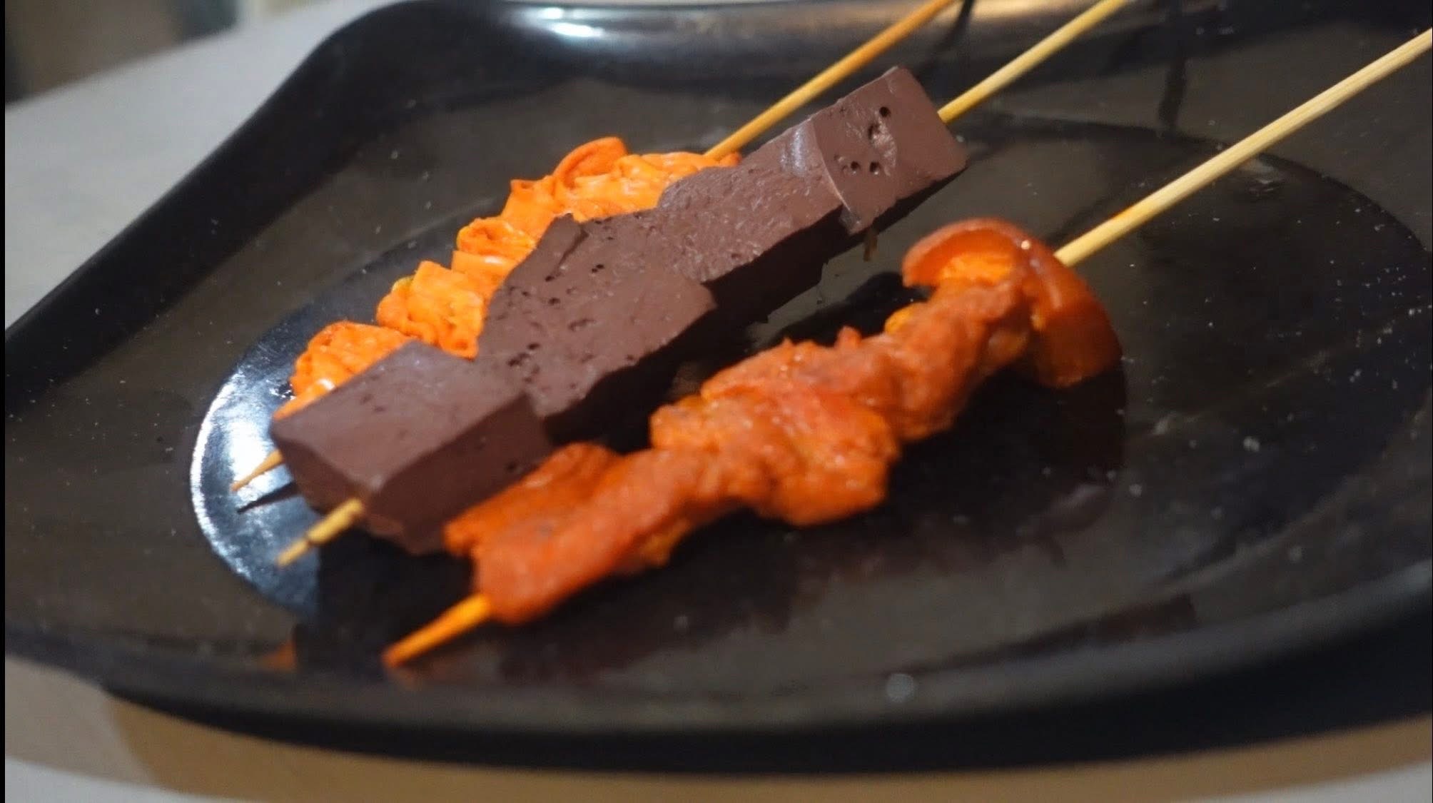 The First Raw Barbecue Served to Me
