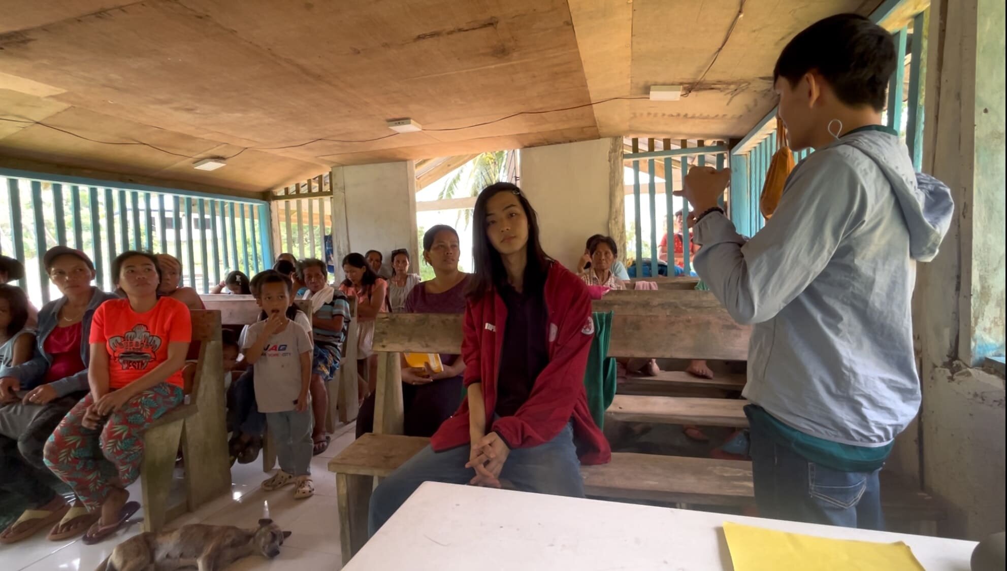 Melvin speaking with members of a farmers association at a chapel in Barangay Amancion, Catmon, Cebu