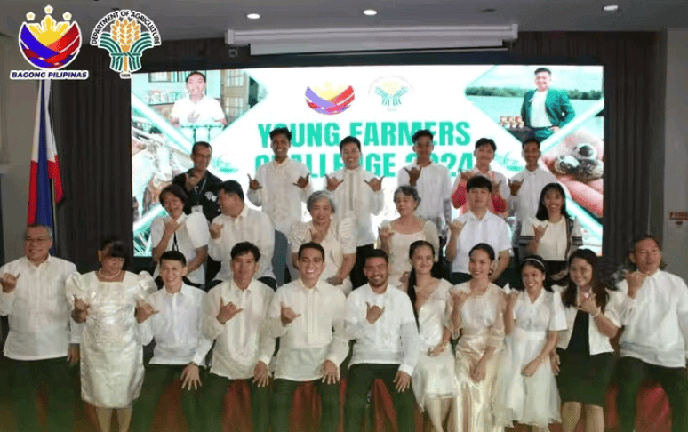 Young entrepreneurs posing for a group photo at the Young Farmers Challenge Batch 2024 Awarding Ceremony